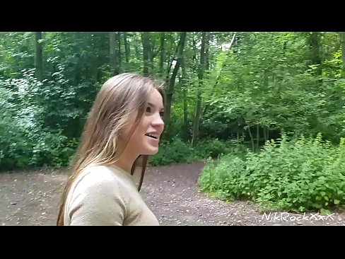 ❤️ Evelini sem predlagal, da bi seksala na javnem mestu! Rekla je da. Potem sem jo zajebal v rit in ji naredil spermo v usta. Nato se je posrkala. ❤❌ Domače porniče pri nas ❌