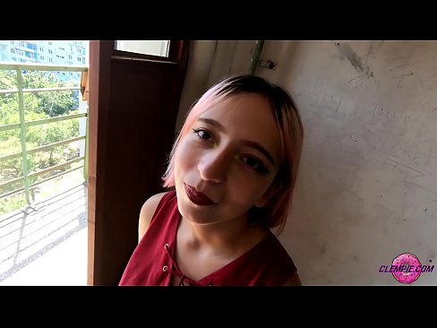 ❤️ Študentka čutno sesa neznanca v zaledju - sperma na njegovem obrazu ❤❌ Domače porniče pri nas ❌